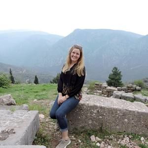 Meet your Posher, Stephanie